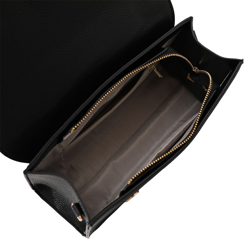 hana-handbag-blk-02.jpg